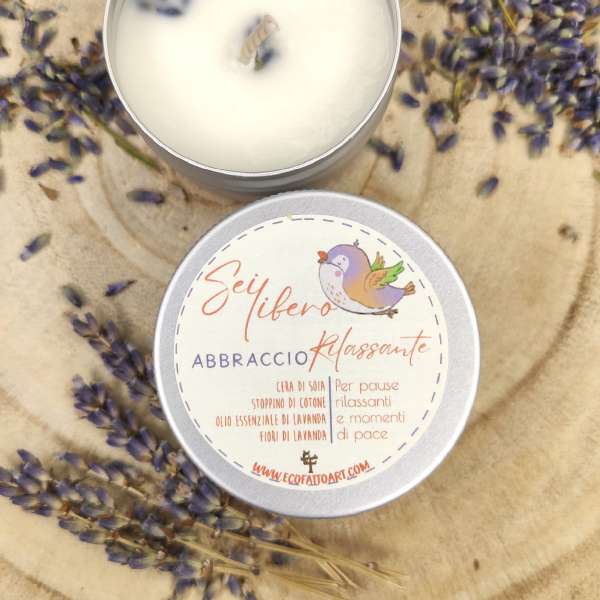 candela artigianale alla lavanda